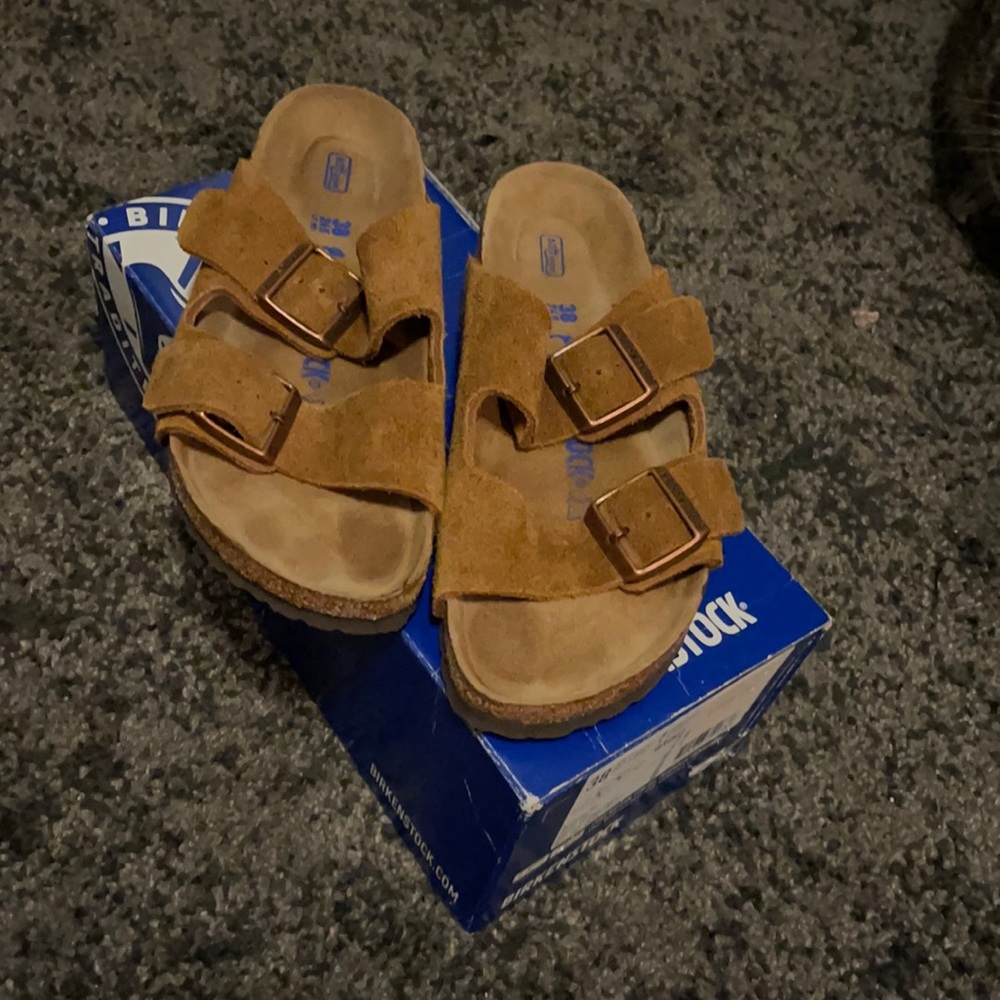 Tan suede softfootbed Birkenstock’s